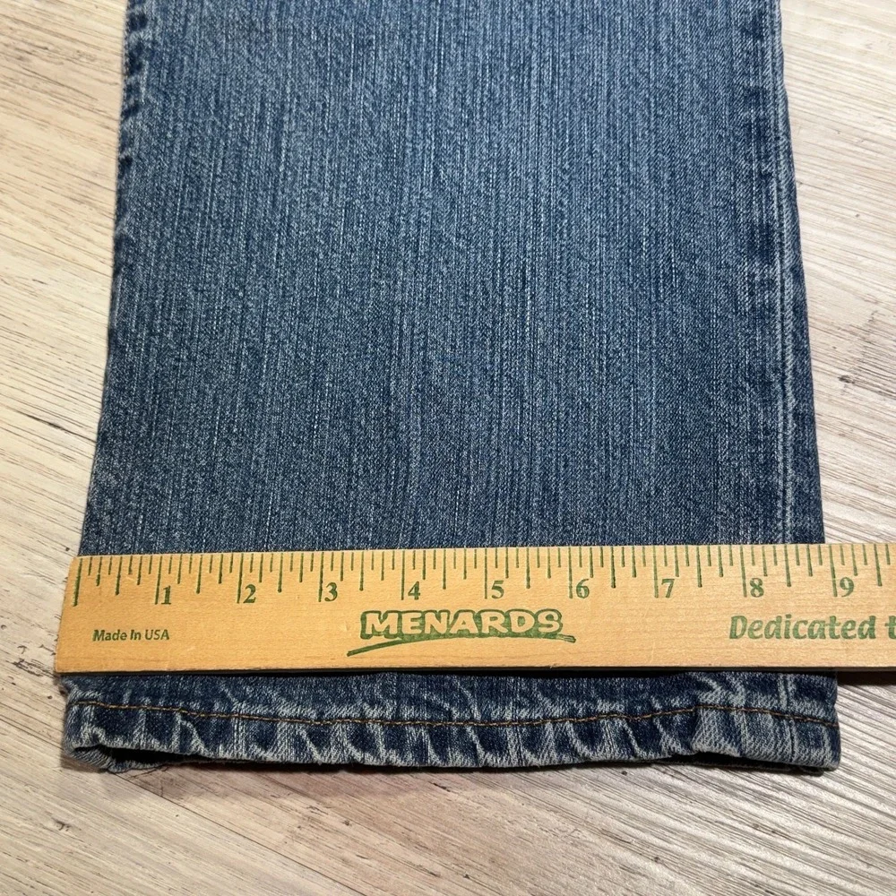 Eddie Bauer Relaxed Fit Straight Leg Medium Wash Jeans Men 40Tx36 (39x33.5) Blue